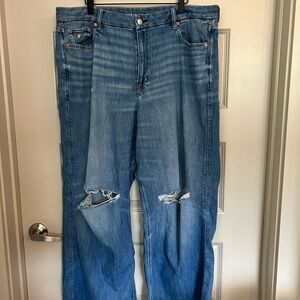 American Eagle Outfitters Curvy High Rise Baggy Jeans